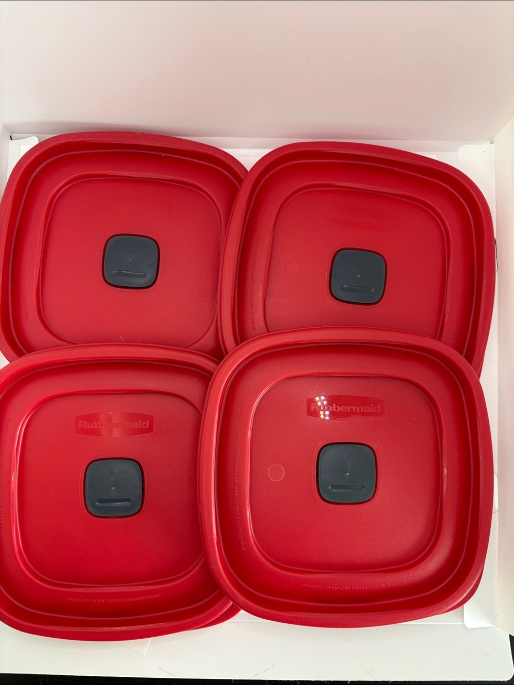 Rubbermaid 2D85 Red VENTED 6.5” Square Replacement Lid Fits 6” Storage Container